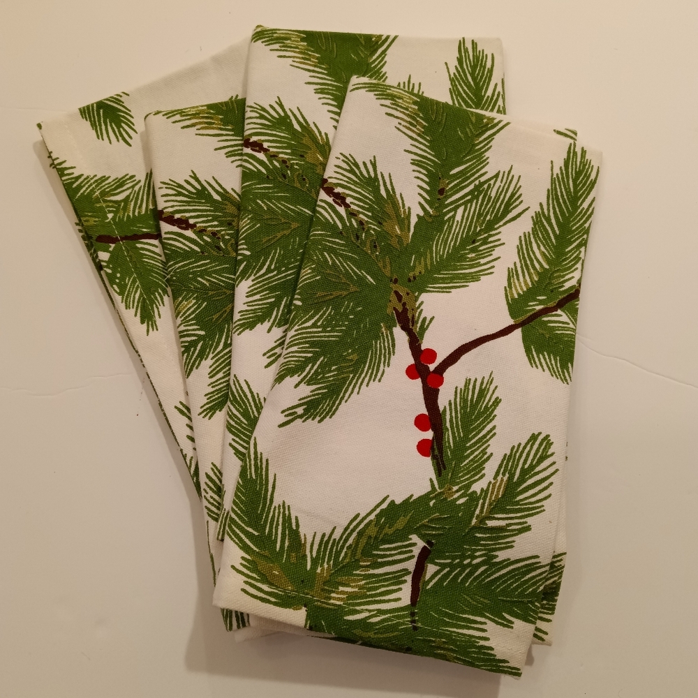 NWOT Crate & Barrel Pinebough Cloth Napkins 21" square